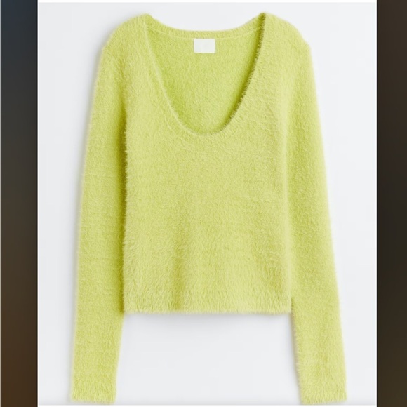 NWT H&M Fluffy Knit Bright Sweater - Picture 1 of 8
